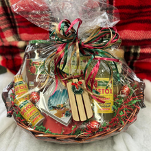 Load image into Gallery viewer, Christmas Gift Basket
